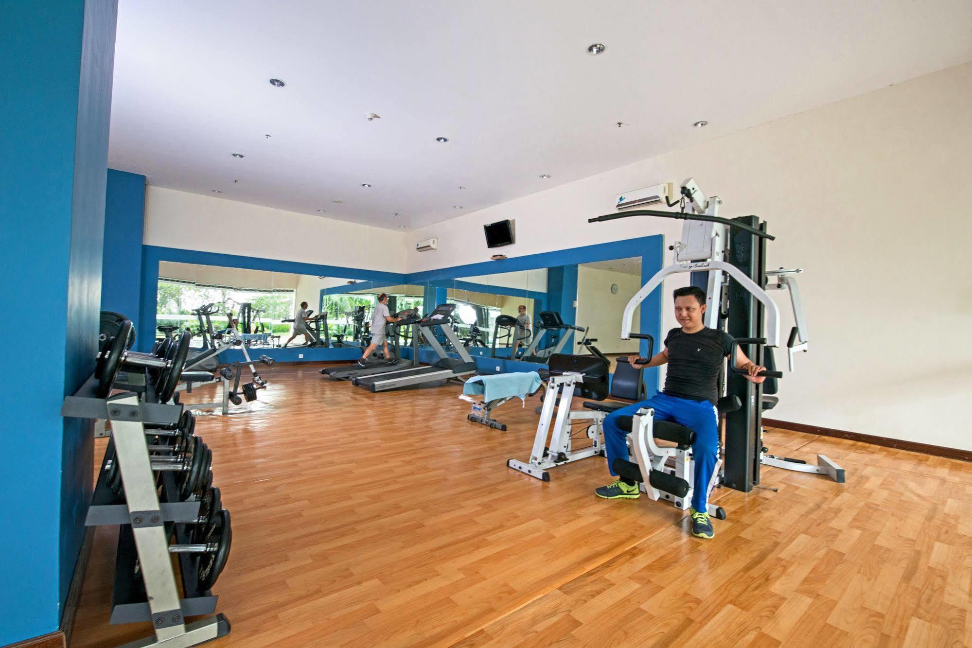 Grand Whiz Poins Simatupang Giacarta Esterno foto